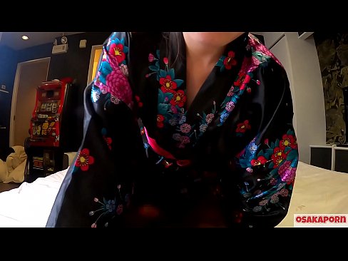 ❤️ O le teine talavou cosplay e fiafia i feusua'iga e fa'atama'ita'i ma se squirt i se fafine ti'eti'e solofanua ma se blowjob. Teine Asia ma pusi fulufulua ma susu aulelei i toniga Iapani masani i ata vitiō faʻaalia le masturbation ma meataalo fuck. Sakura 3 OSAKAORN. Fucking