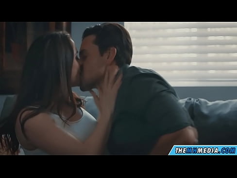 ❤️ Feusuaiga alofa ma se tina busty lelei Fucking